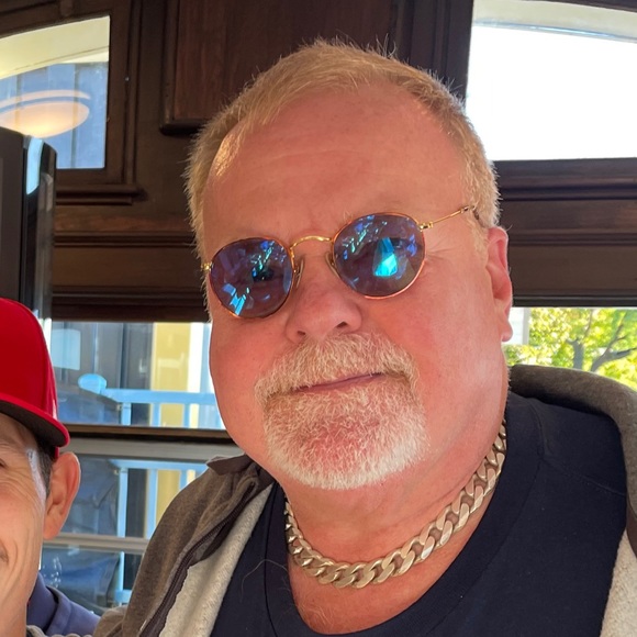 Meet your Posher, John - Picture 3 of 4